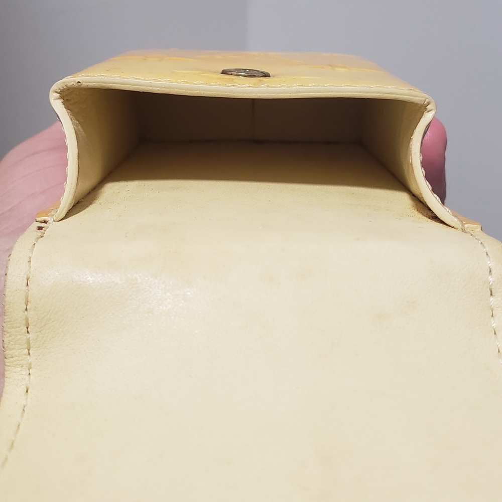 Louis Vuitton Monogram Vernis Butterscotch Cigarett Case Crossbody - Picture 7 of 11